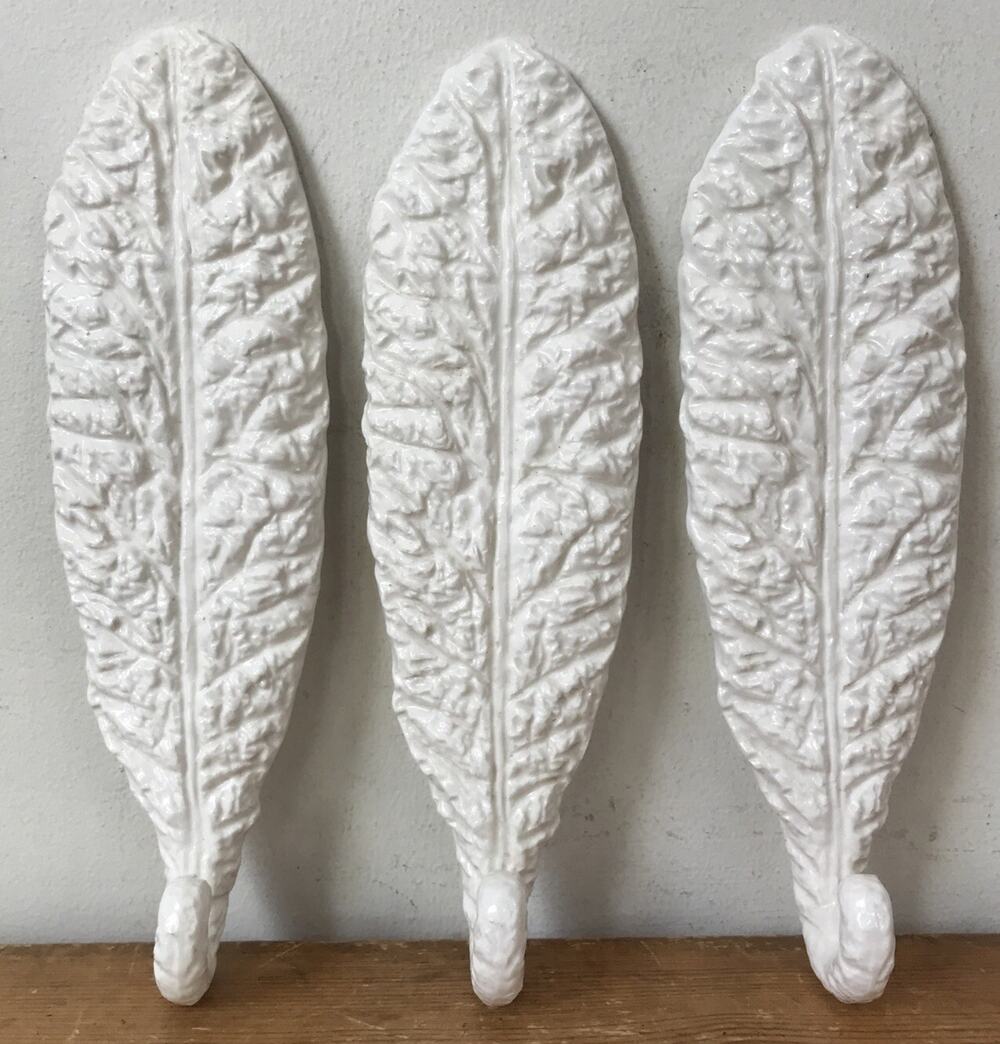 Set 3 Gregg F Moore Anthropologie Farmhouse Kale Leaf Ceramic Wall Hooks 9.5"
